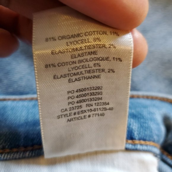 DENIM FORUM | NWT The Lola High Rise Skinny Light Blue Wash (Size 27) - Picture 7 of 9